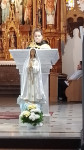 Dzień Papieski i kiermasz z udziałem wolontariuszy Dzieła Nowego Tysiąclecia